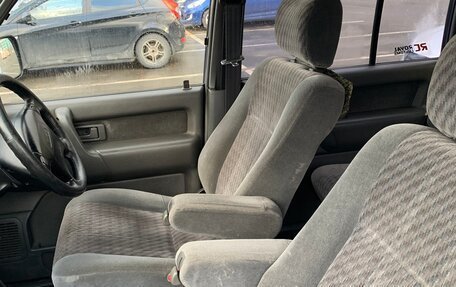 Isuzu Bighorn II, 1996 год, 650 000 рублей, 8 фотография