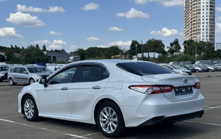 Toyota Camry, 2018 год, 2 540 000 рублей, 8 фотография