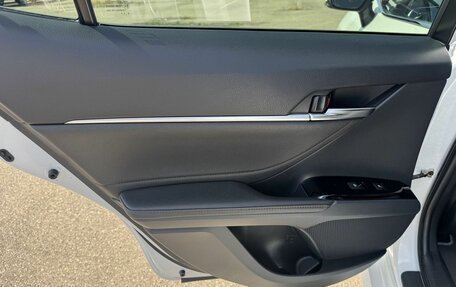 Toyota Camry, 2018 год, 2 540 000 рублей, 14 фотография