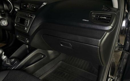 KIA Rio III рестайлинг, 2015 год, 899 000 рублей, 14 фотография