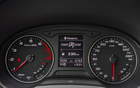Audi A3, 2019 год, 1 970 000 рублей, 13 фотография