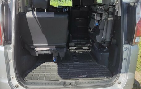 Nissan Serena IV, 2018 год, 2 300 000 рублей, 7 фотография