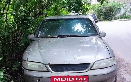 Opel Vectra B рестайлинг, 1995 год, 230 000 рублей, 3 фотография