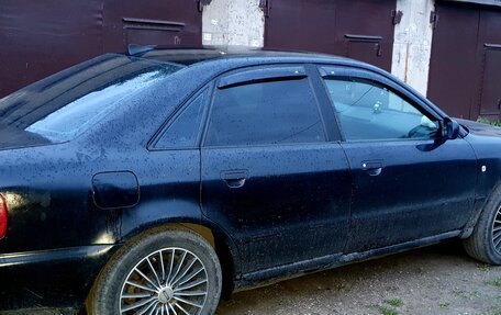 Audi A4, 1998 год, 255 000 рублей, 3 фотография