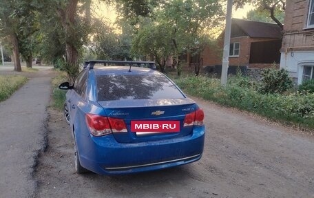 Chevrolet Cruze II, 2011 год, 980 000 рублей, 3 фотография