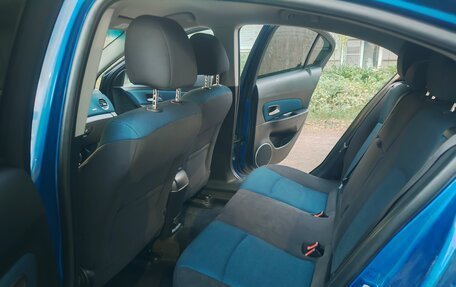Chevrolet Cruze II, 2011 год, 980 000 рублей, 14 фотография