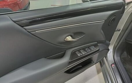 Lexus ES VII, 2021 год, 2 850 000 рублей, 12 фотография