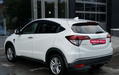 Honda Vezel, 2013 год, 1 600 000 рублей, 6 фотография