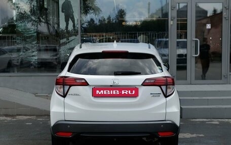 Honda Vezel, 2013 год, 1 600 000 рублей, 5 фотография