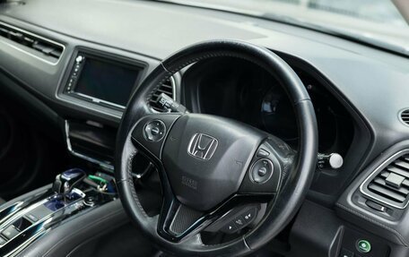 Honda Vezel, 2013 год, 1 600 000 рублей, 10 фотография