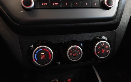 KIA Rio III рестайлинг, 2016 год, 1 195 000 рублей, 20 фотография