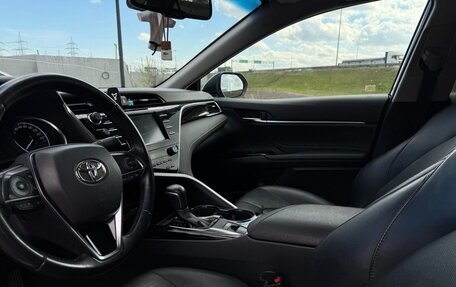 Toyota Camry, 2019 год, 2 630 000 рублей, 8 фотография
