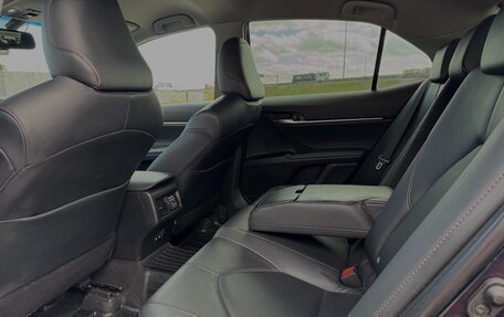 Toyota Camry, 2019 год, 2 630 000 рублей, 9 фотография