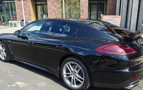 Porsche Panamera II рестайлинг, 2015 год, 4 000 000 рублей, 8 фотография