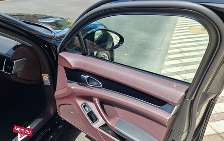 Porsche Panamera II рестайлинг, 2015 год, 4 000 000 рублей, 24 фотография
