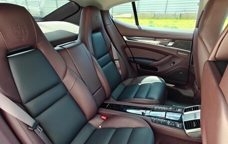 Porsche Panamera II рестайлинг, 2015 год, 4 000 000 рублей, 26 фотография
