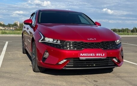 KIA K5, 2022 год, 2 600 000 рублей, 16 фотография