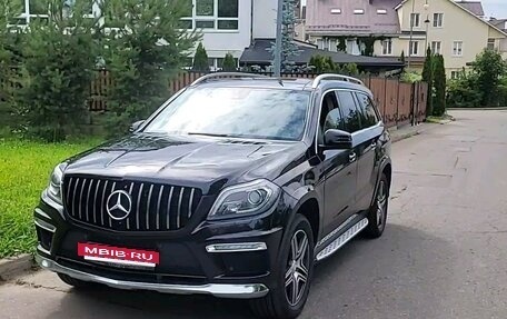Mercedes-Benz GL-Класс, 2014 год, 2 950 000 рублей, 2 фотография