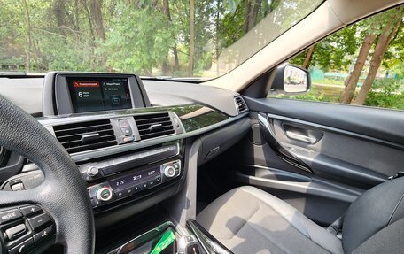 BMW 3 серия, 2018 год, 2 300 000 рублей, 21 фотография