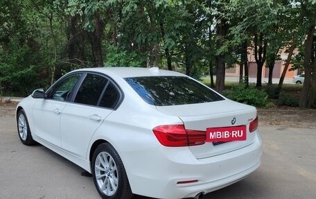 BMW 3 серия, 2018 год, 2 300 000 рублей, 13 фотография