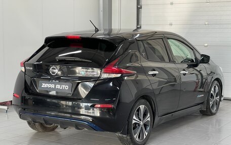 Nissan Leaf II, 2018 год, 1 449 000 рублей, 4 фотография