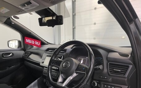 Nissan Leaf II, 2018 год, 1 449 000 рублей, 9 фотография