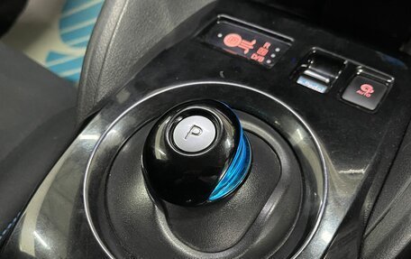 Nissan Leaf II, 2018 год, 1 449 000 рублей, 21 фотография