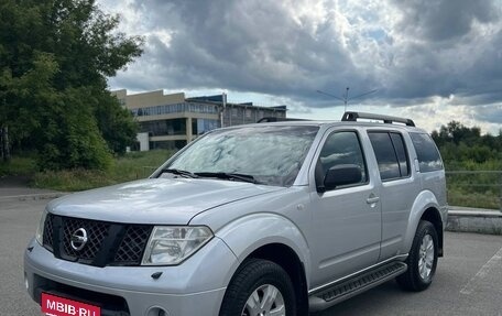 Nissan Pathfinder, 2007 год, 949 000 рублей, 2 фотография