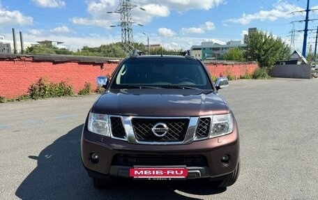 Nissan Navara (Frontier), 2012 год, 2 690 000 рублей, 3 фотография
