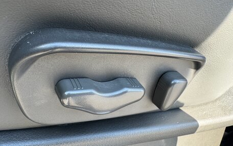 Nissan Navara (Frontier), 2012 год, 2 690 000 рублей, 16 фотография
