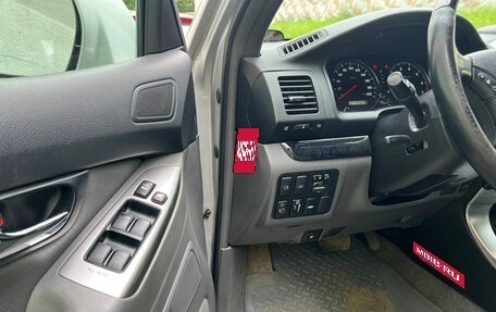 Toyota Land Cruiser Prado 120 рестайлинг, 2008 год, 2 300 000 рублей, 17 фотография