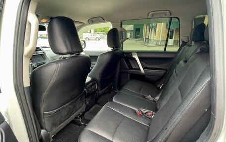 Toyota Land Cruiser Prado 150 рестайлинг 2, 2014 год, 3 950 000 рублей, 11 фотография