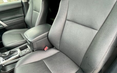 Toyota Land Cruiser Prado 150 рестайлинг 2, 2014 год, 3 950 000 рублей, 10 фотография