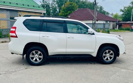 Toyota Land Cruiser Prado 150 рестайлинг 2, 2014 год, 3 950 000 рублей, 6 фотография