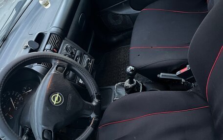 Opel Corsa B, 2000 год, 85 000 рублей, 3 фотография