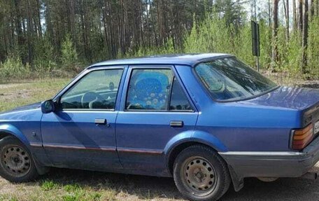 Ford Orion II, 1990 год, 110 000 рублей, 4 фотография
