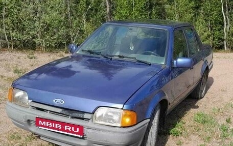 Ford Orion II, 1990 год, 110 000 рублей, 3 фотография