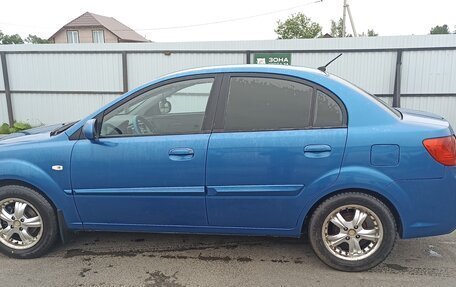 KIA Rio II, 2011 год, 585 000 рублей, 3 фотография