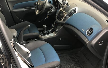 Chevrolet Cruze II, 2013 год, 800 000 рублей, 7 фотография