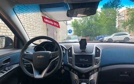 Chevrolet Cruze II, 2013 год, 800 000 рублей, 9 фотография