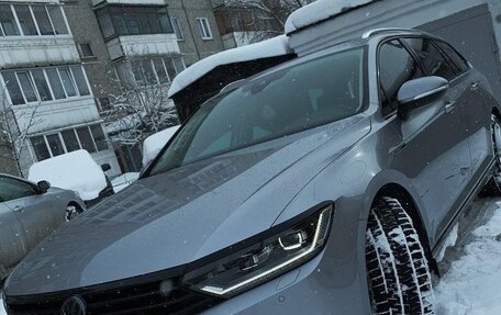 Volkswagen Passat B8 рестайлинг, 2018 год, 2 700 000 рублей, 4 фотография