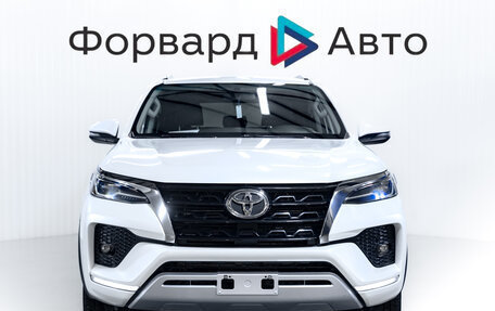 Toyota Fortuner II, 2020 год, 4 500 000 рублей, 2 фотография