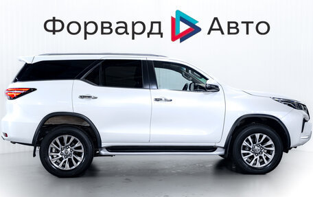 Toyota Fortuner II, 2020 год, 4 500 000 рублей, 8 фотография