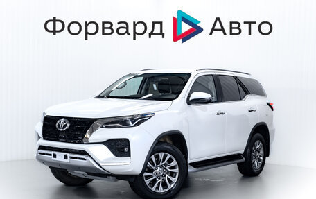 Toyota Fortuner II, 2020 год, 4 500 000 рублей, 3 фотография