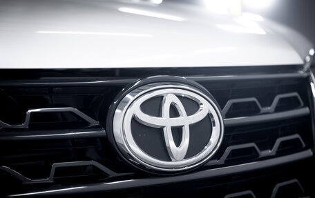 Toyota Fortuner II, 2020 год, 4 500 000 рублей, 10 фотография
