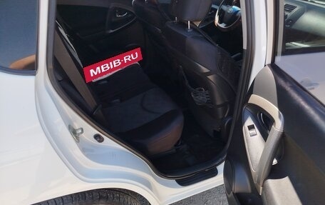 Toyota RAV4, 2010 год, 1 670 000 рублей, 2 фотография