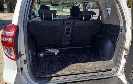 Toyota RAV4, 2010 год, 1 670 000 рублей, 14 фотография