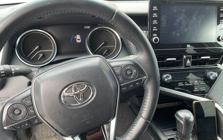 Toyota Camry, 2021 год, 3 400 000 рублей, 5 фотография