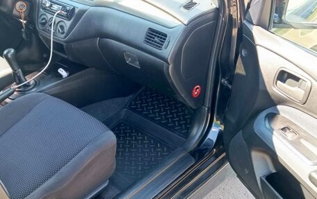 Mitsubishi Lancer IX, 2005 год, 500 000 рублей, 6 фотография