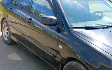 Mitsubishi Lancer IX, 2005 год, 500 000 рублей, 3 фотография
